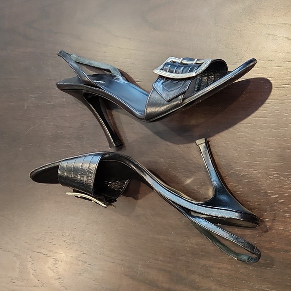 BURBERRY womans slingback heel size 38.5 black, EUC - Picture 5 of 17